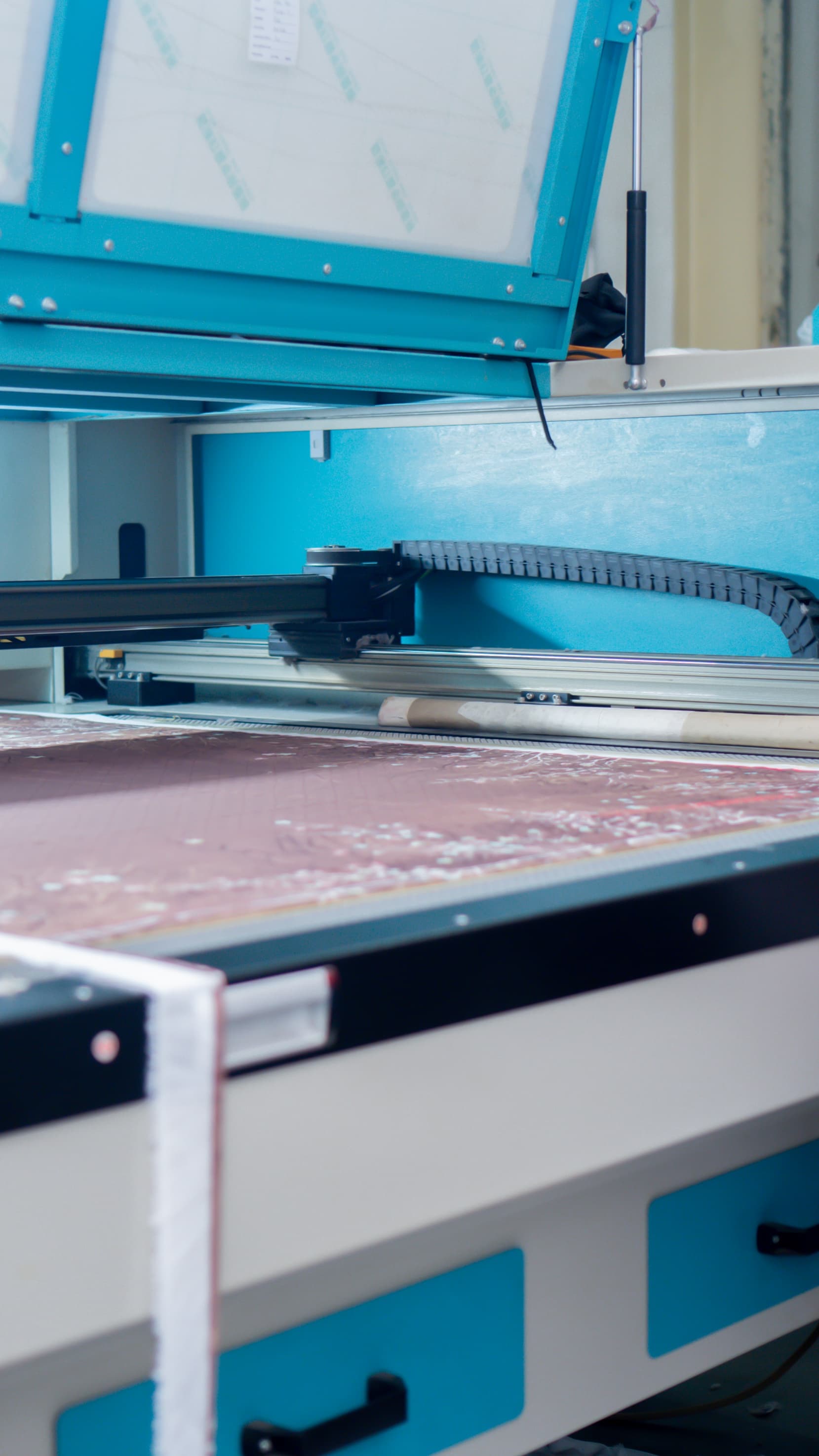 Laser Cutting Machine